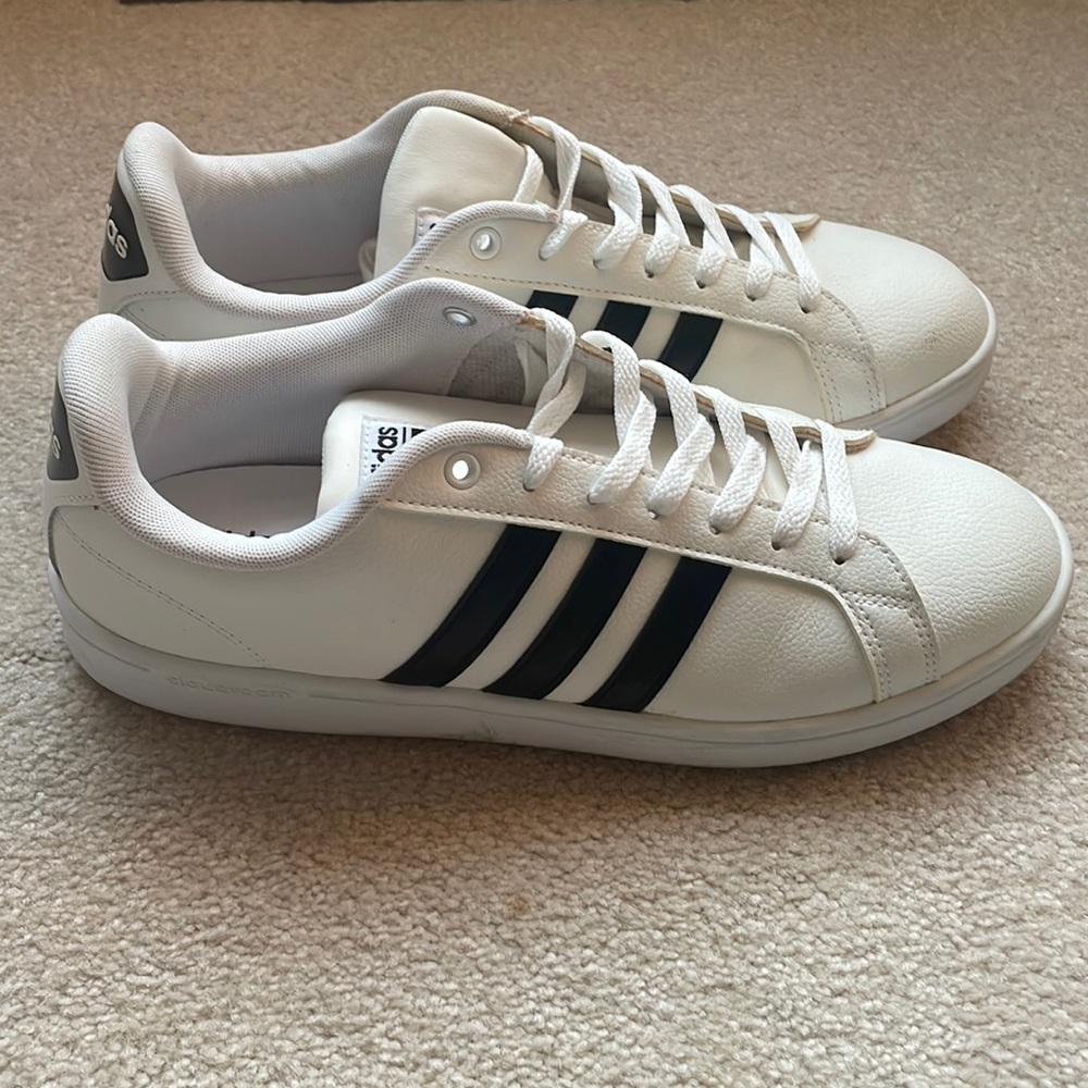 ADIDAS Neo Cloudfoam Sneakers Women’s 11
